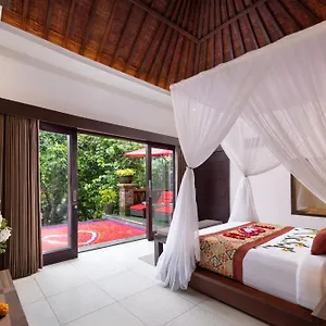  Villa Griya Shanti &