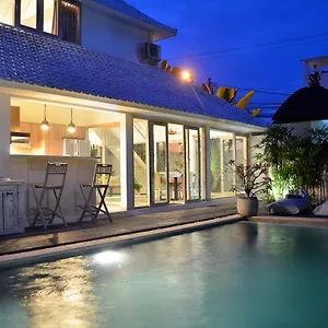 Oberoi 2 Bedrooms , Seminyak (Bali) Indonesia